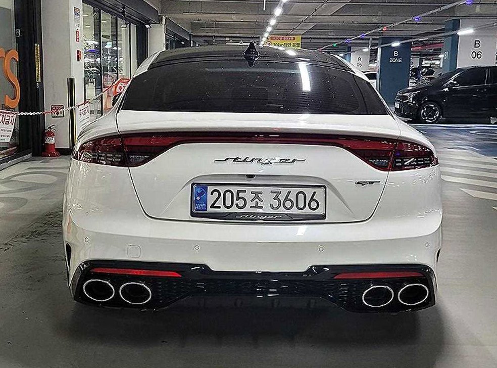 기아 스팅어 2WD 3.3 GT 마스터즈 터보 패키지 사진 5