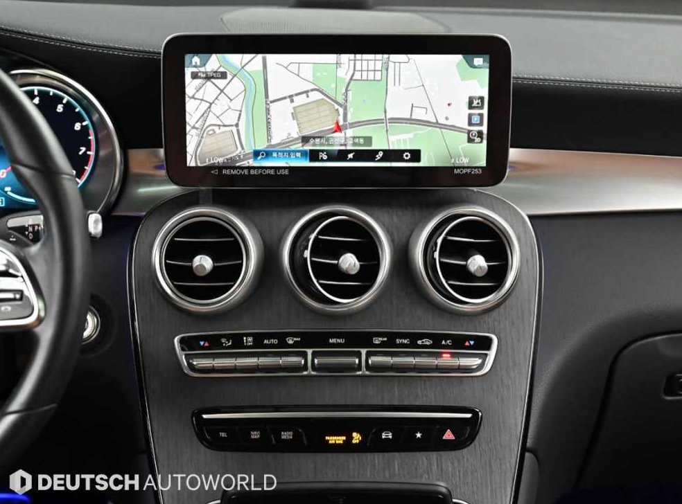 벤츠 GLC 클래스 GLC 300 4MATIC 쿠페 사진 14