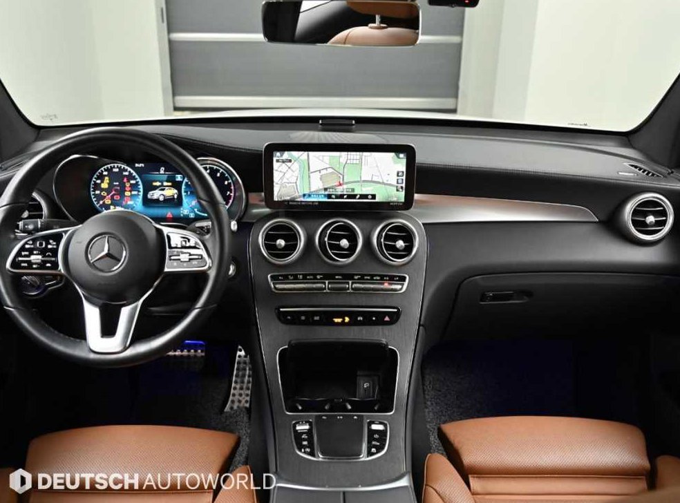 벤츠 GLC 클래스 GLC 300 4MATIC 쿠페 사진 7