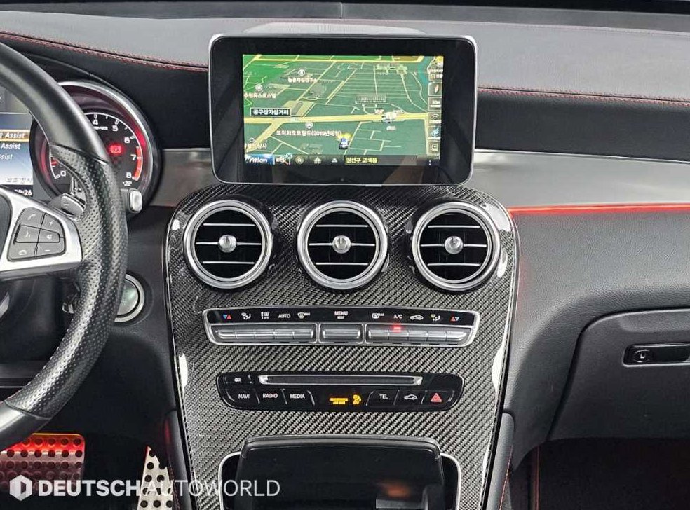 벤츠 GLC 클래스 AMG GLC 43 4MATIC 사진 14