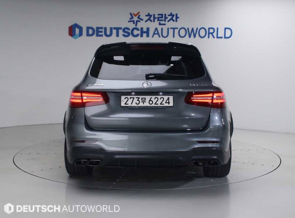벤츠 GLC 클래스 AMG GLC 43 4MATIC 사진 4