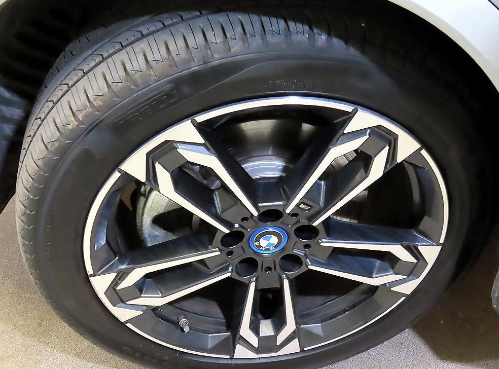 BMW iX1 xDrive 30 M 스포츠 사진 20