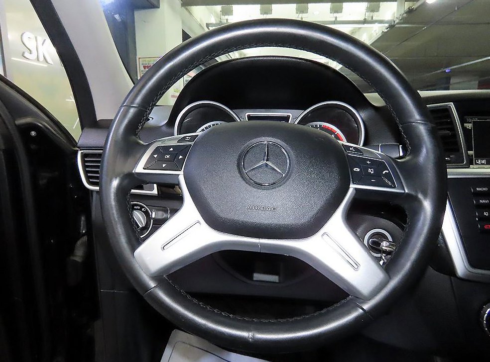 벤츠 M 클래스 ML250 사진 7