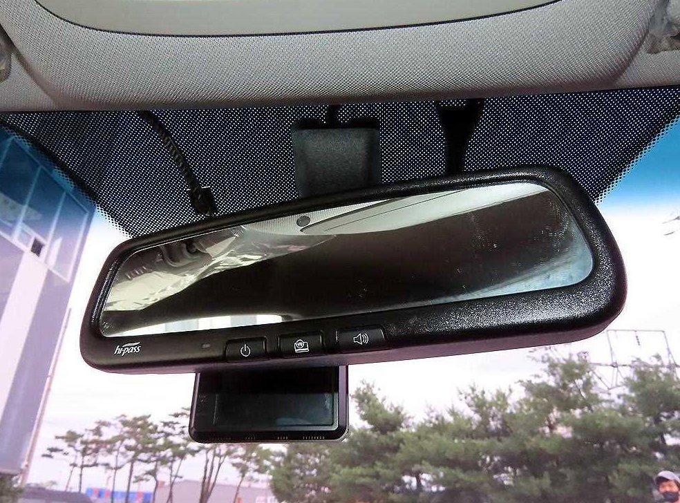 KG모빌리티(쌍용)  코란도 2WD 2.2 RX 사진 17