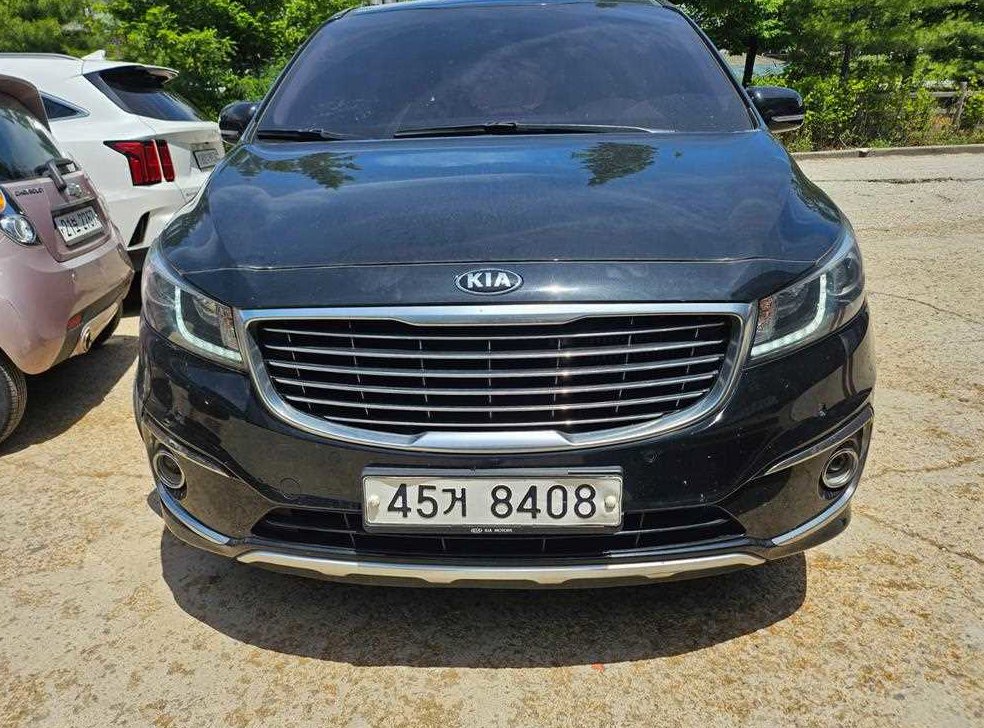 기아 카니발 디젤 9인승 럭셔리