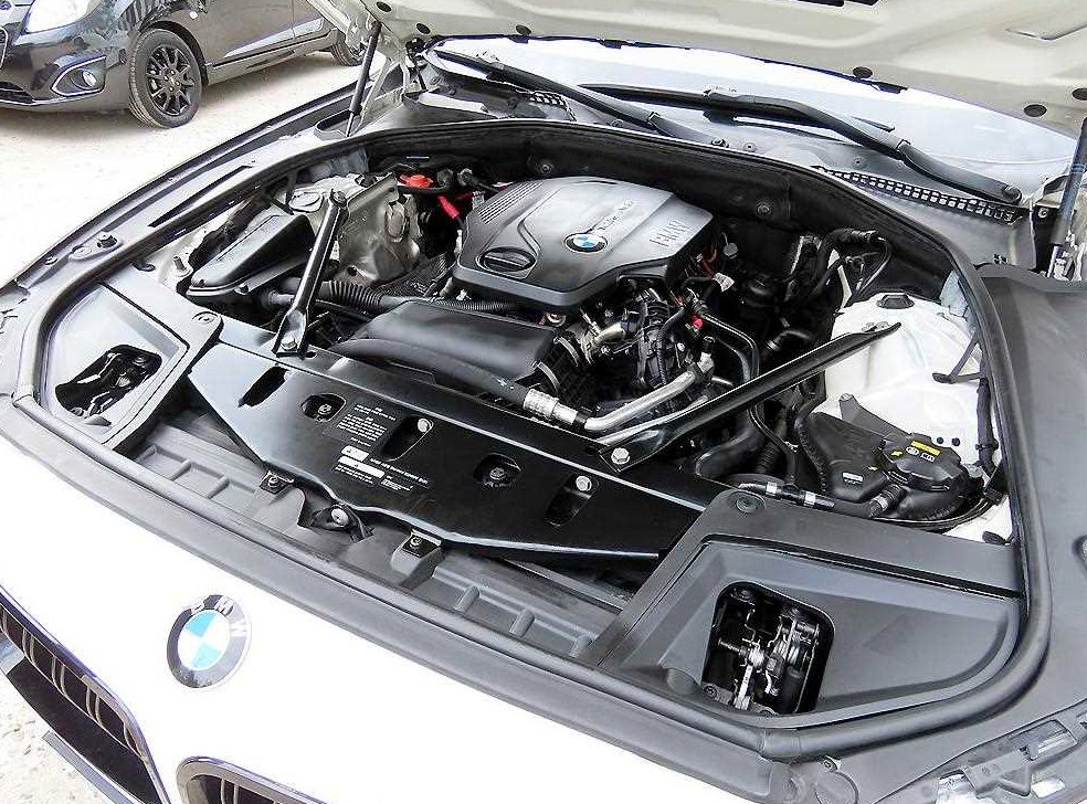 BMW 5시리즈 520d M 에어로다이나믹 프로 사진 19