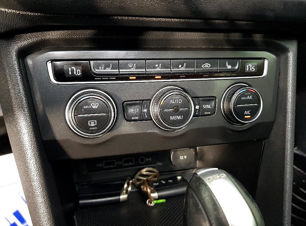 폭스바겐 티구안 2.0 TDI 프레스티지 사진 11