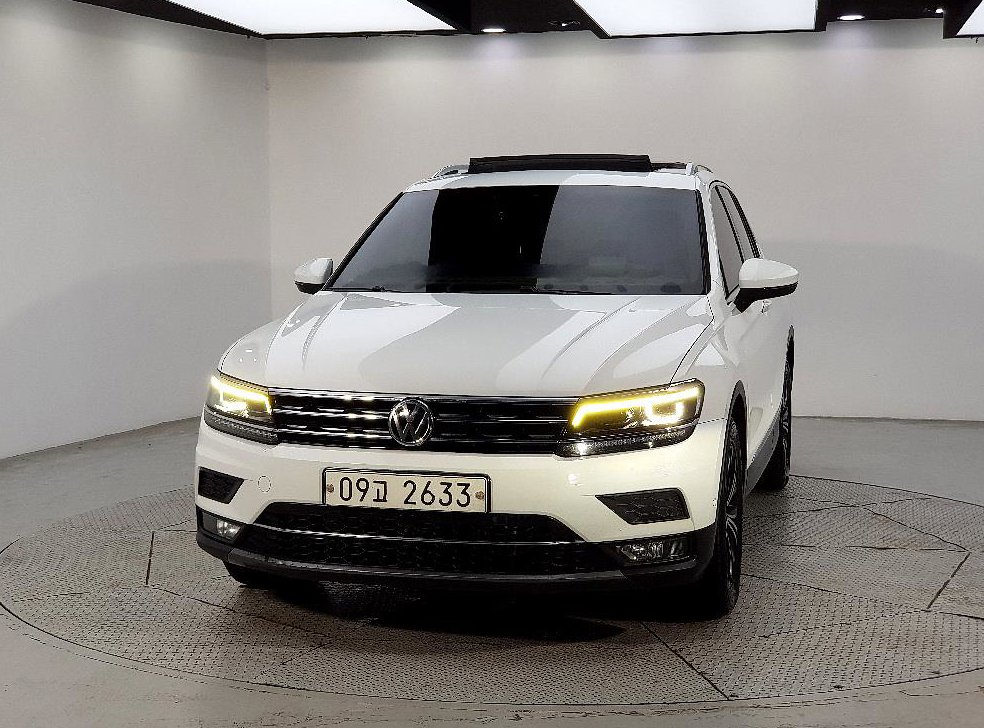 폭스바겐 티구안 2.0 TDI 프레스티지 사진 2