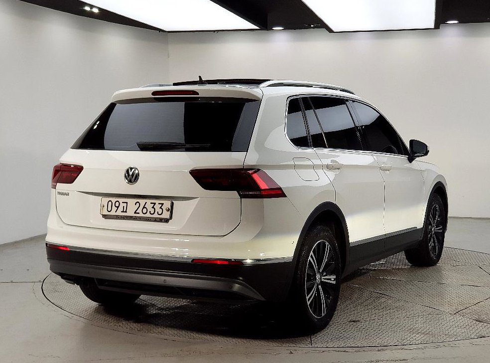 폭스바겐 티구안 2.0 TDI 프레스티지 사진 4
