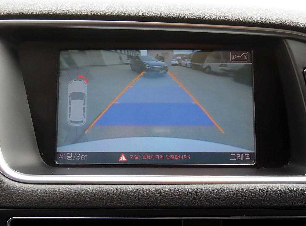 아우디 Q5 2.0 TDI 콰트로 다이나믹 사진 12