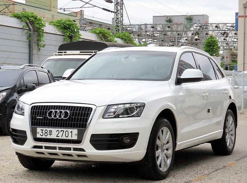 아우디 Q5 2.0 TDI 콰트로 다이나믹 사진 2