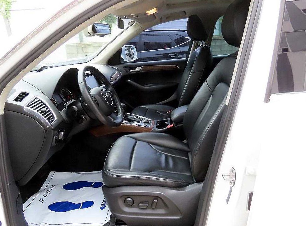 아우디 Q5 2.0 TDI 콰트로 다이나믹 사진 5