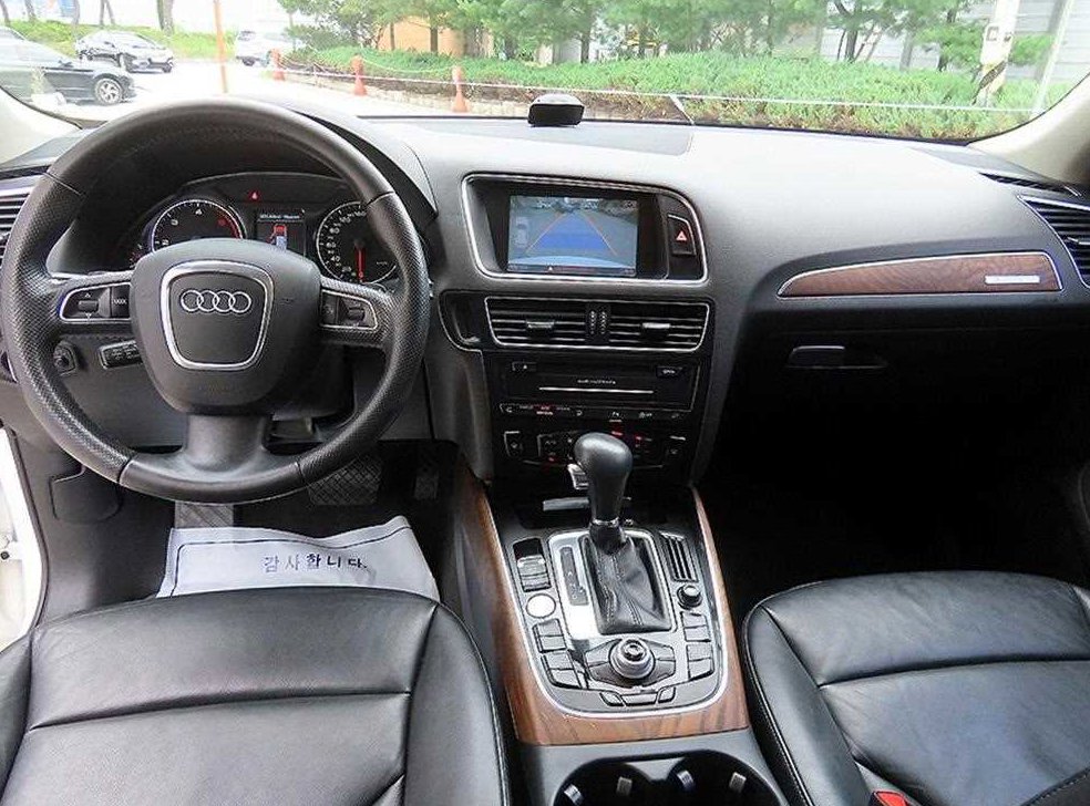 아우디 Q5 2.0 TDI 콰트로 다이나믹 사진 7