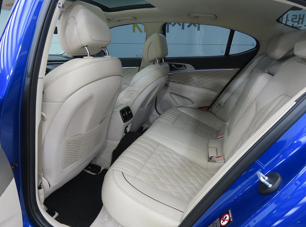 제네시스 G70 2.0T 사진 6