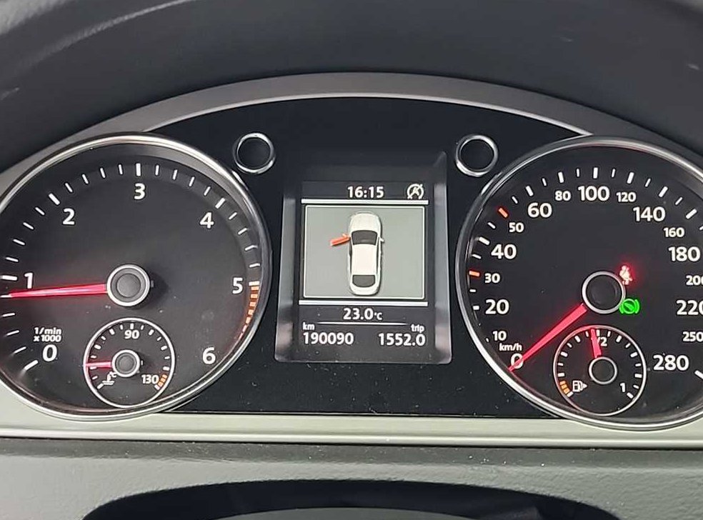 폭스바겐 CC 2.0 TDI 블루모션 사진 6