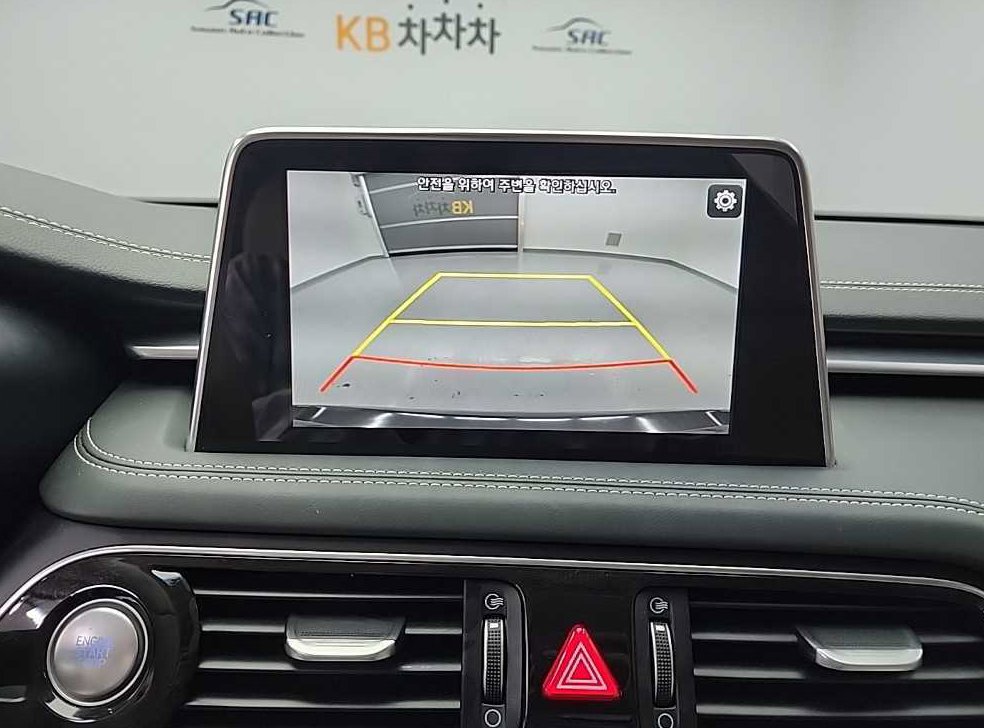 제네시스 G70 2.0T 사진 17