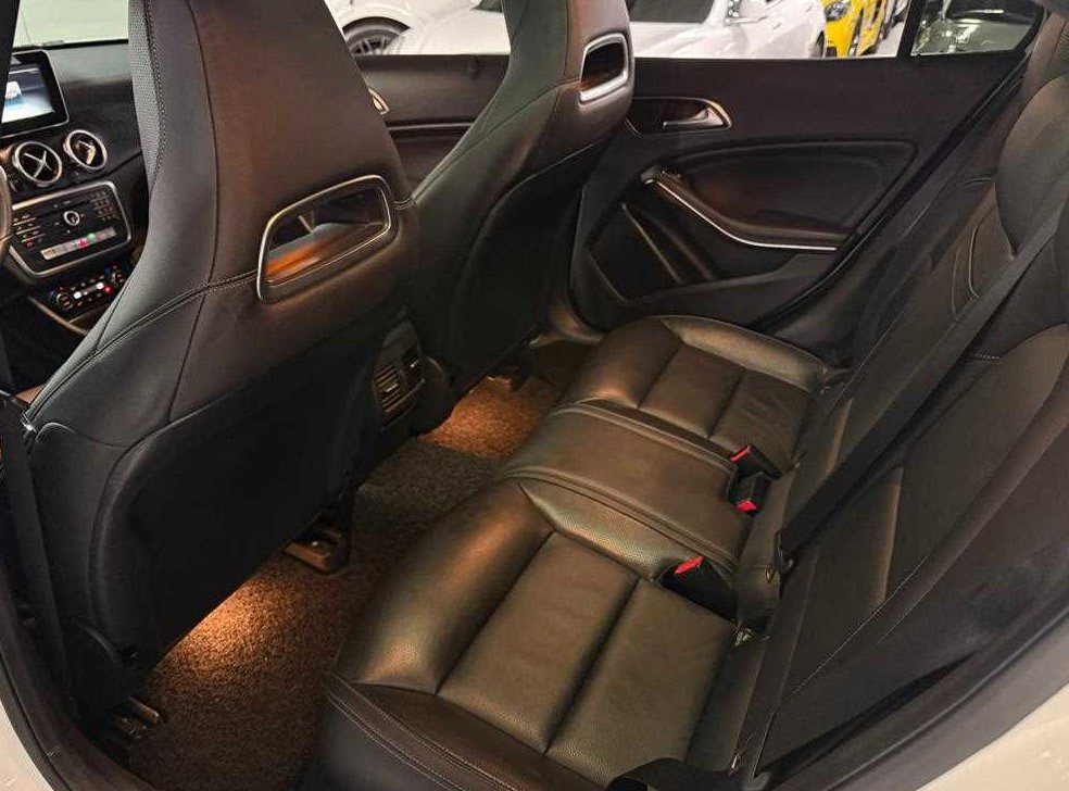 벤츠 GLA 클래스 GLA220 프리미엄 사진 10