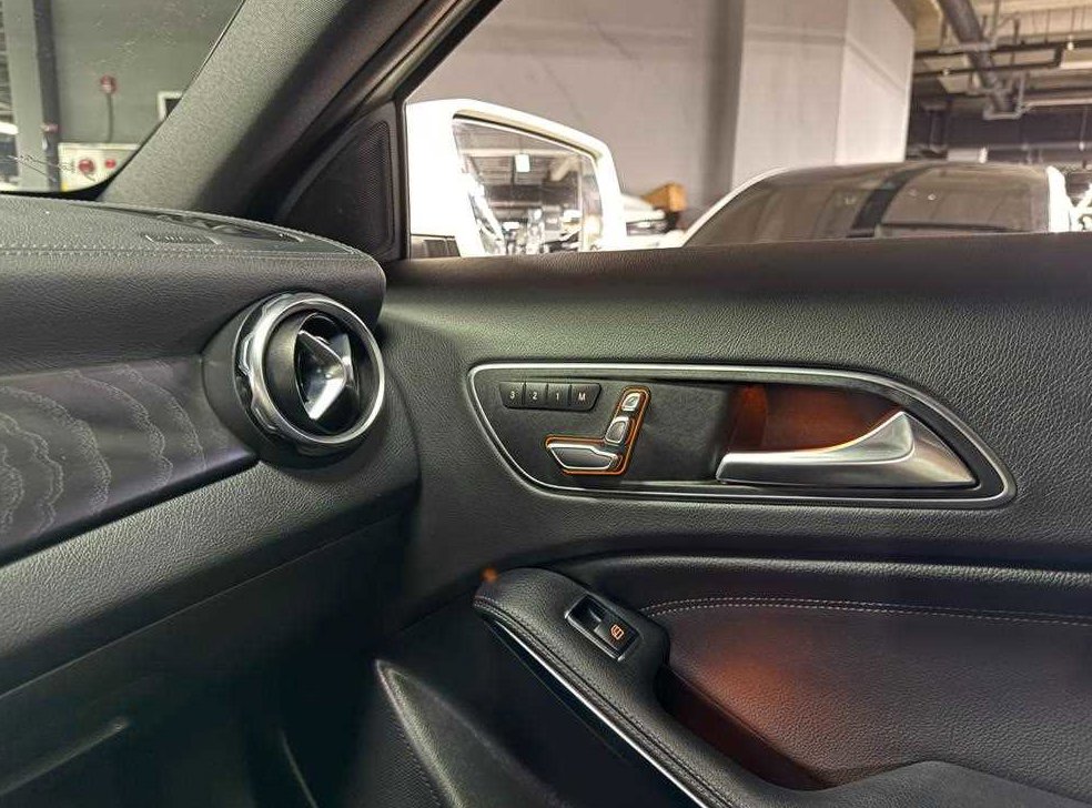 벤츠 GLA 클래스 GLA220 프리미엄 사진 16