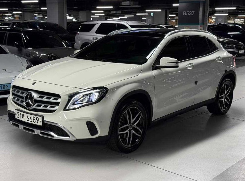 벤츠 GLA 클래스 GLA220 프리미엄 사진 2
