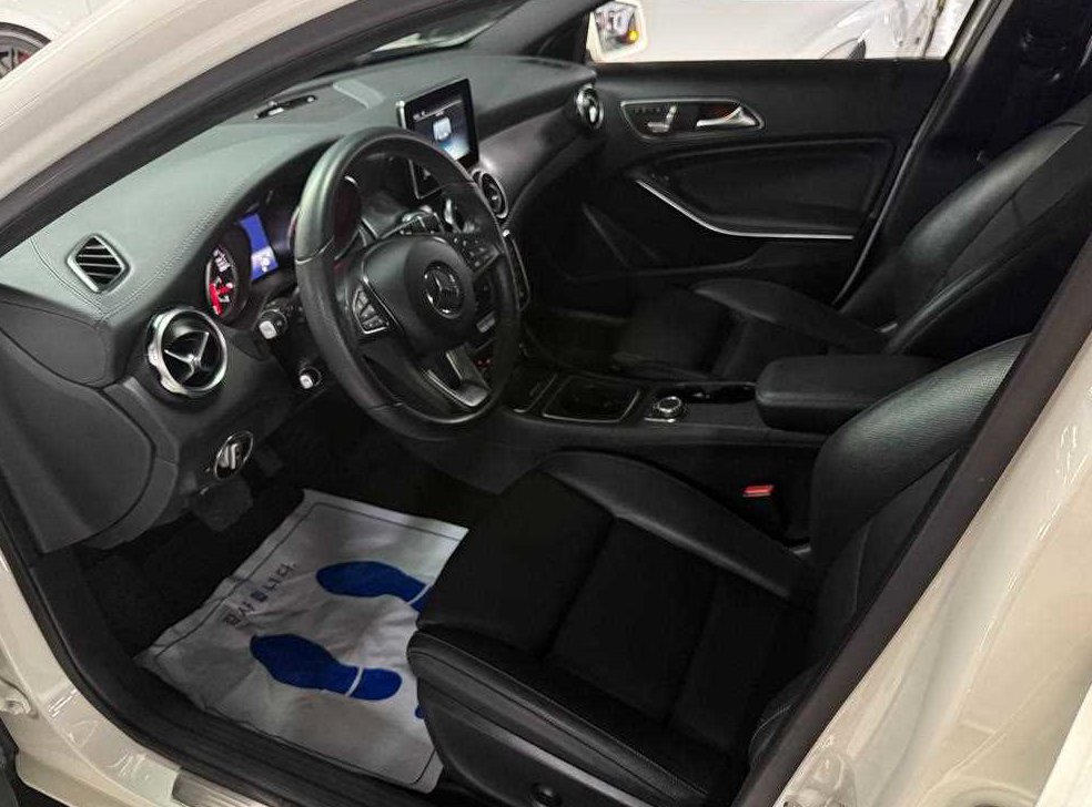 벤츠 GLA 클래스 GLA220 프리미엄 사진 9
