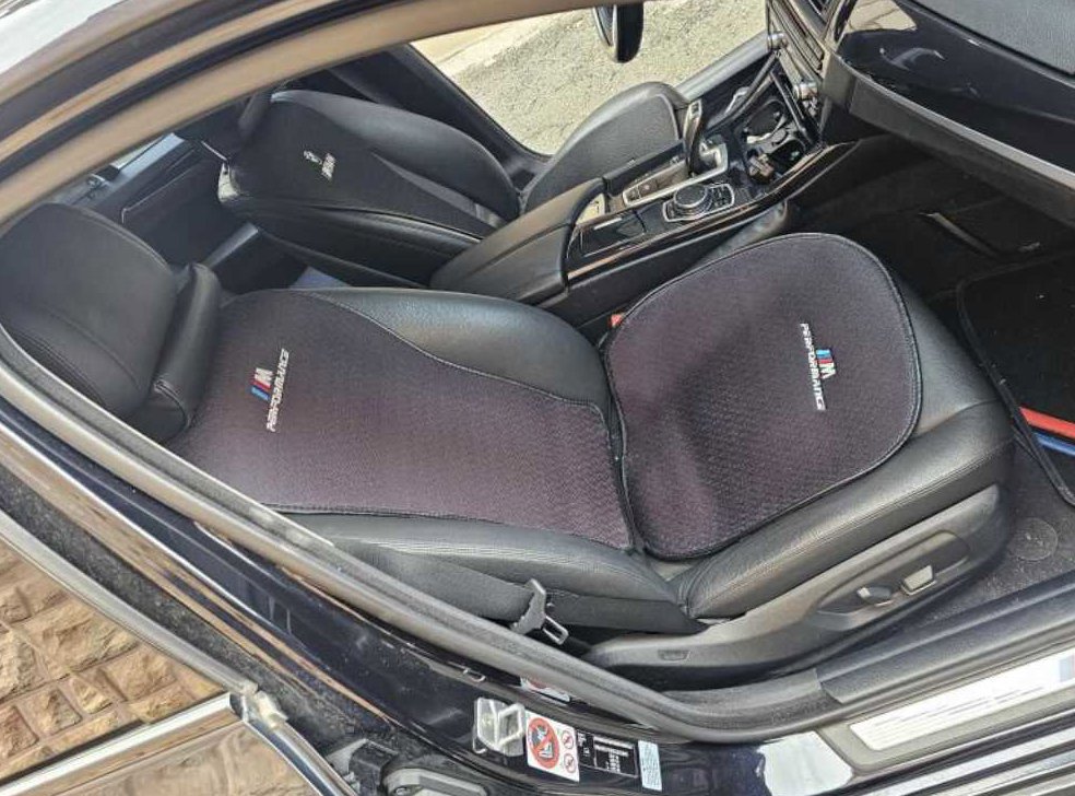 BMW 5시리즈 520d M 에어로다이나믹 프로 사진 4