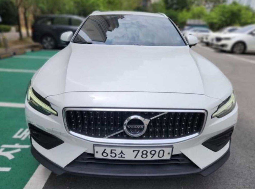 볼보 V60 2.0 T5 프로 AWD