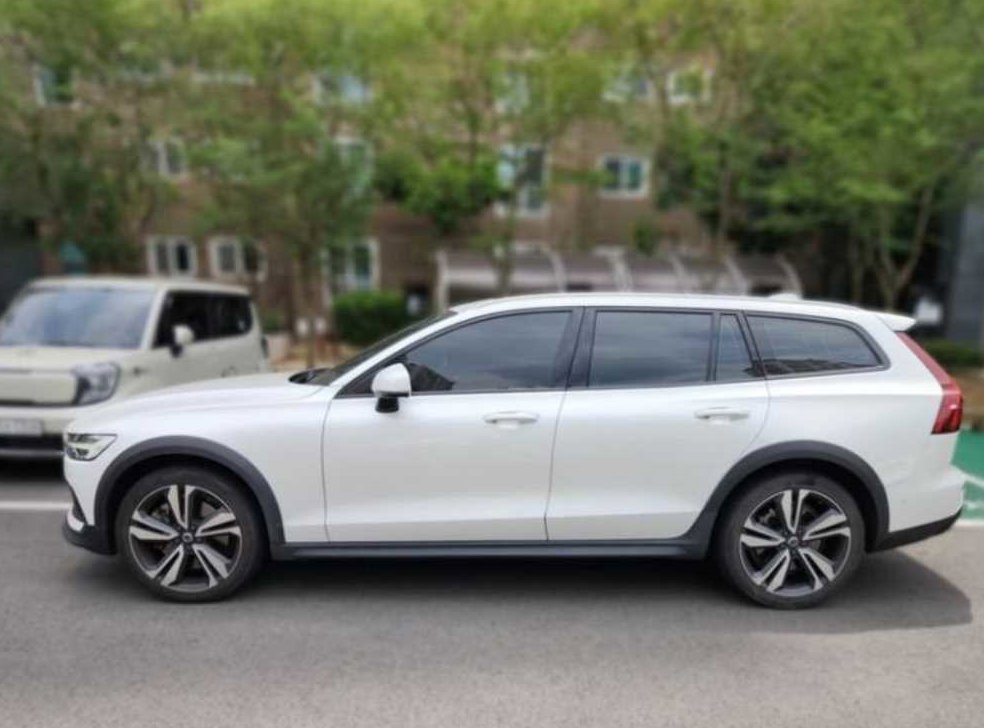 볼보 V60 2.0 T5 프로 AWD 사진 3