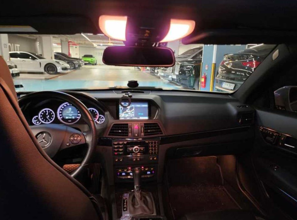 벤츠 E 클래스 E350 쿠페 사진 8