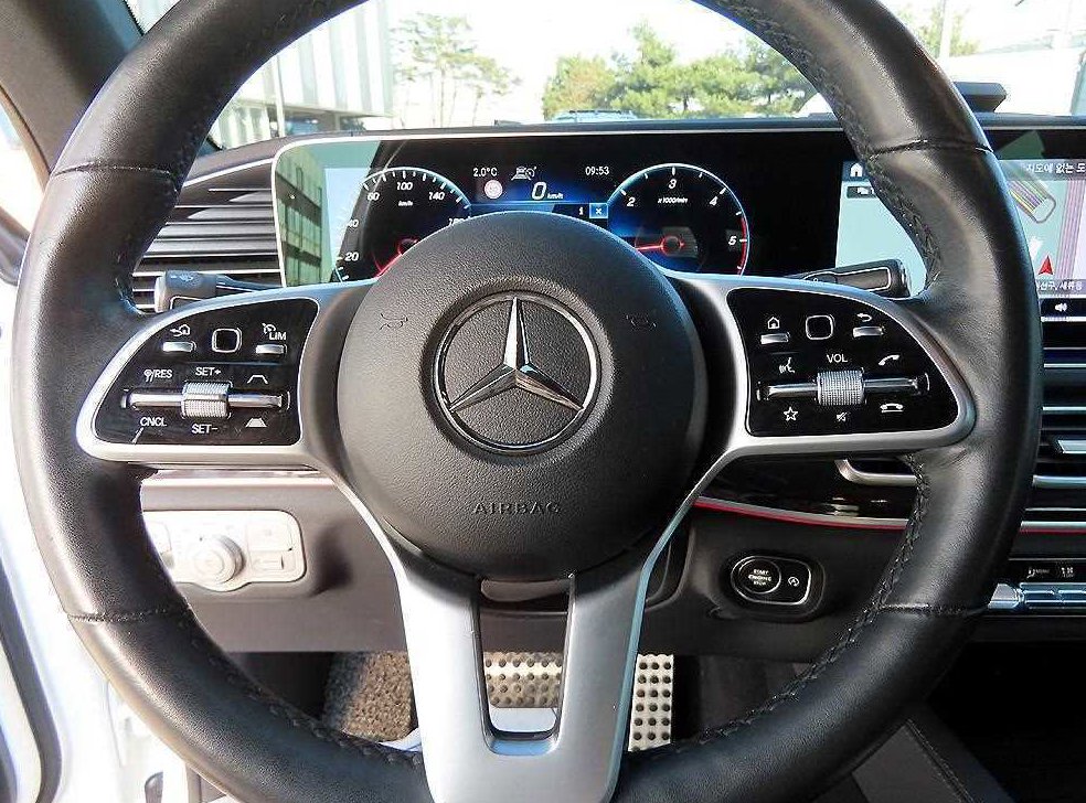 벤츠 GLE 클래스 GLE 400d 4MATIC 쿠페 사진 8