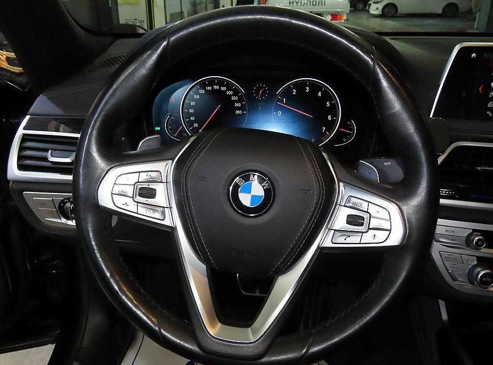 BMW 7시리즈 740Ld xDrive M 스포츠 사진 8