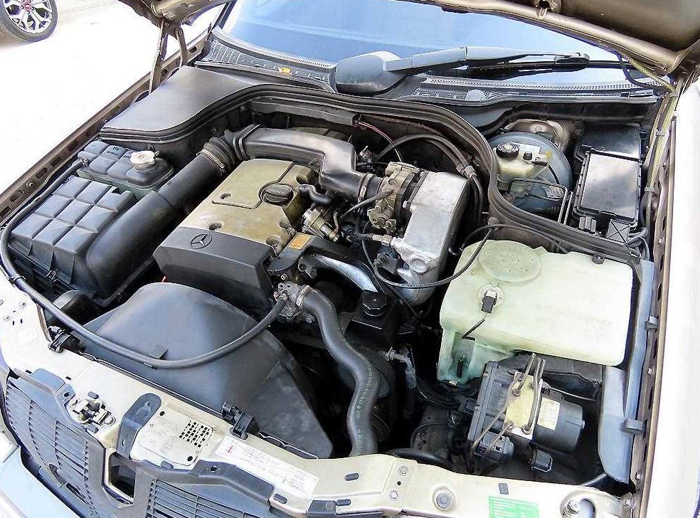 벤츠 C 클래스 C200 사진 14