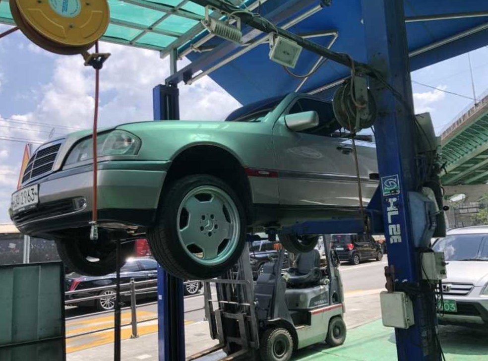 벤츠 C 클래스 C200 사진 20