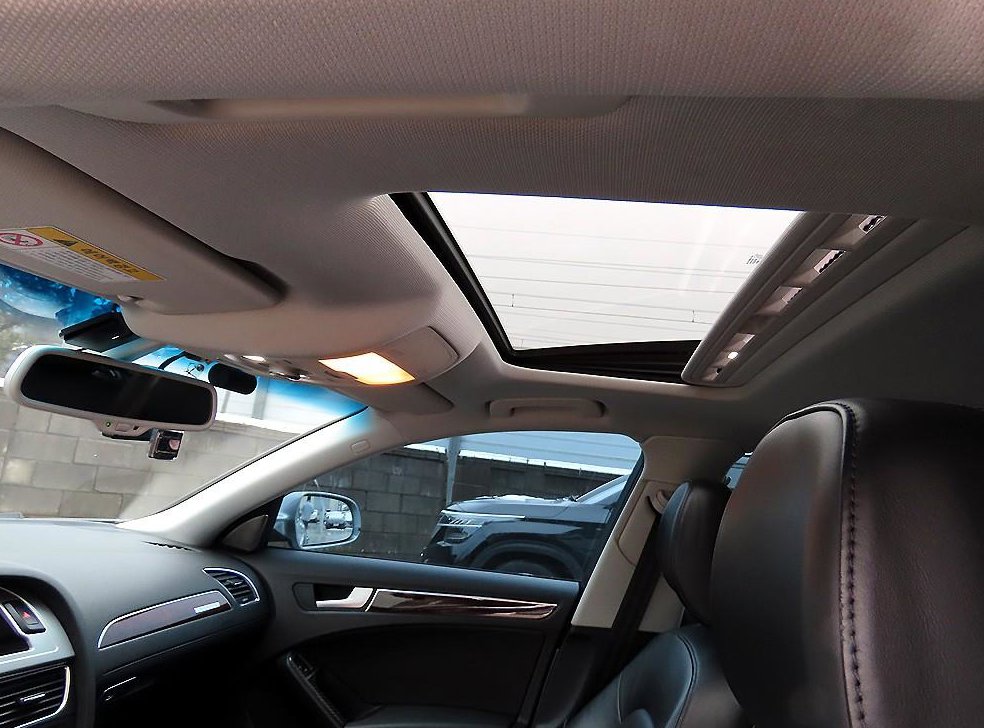 아우디 A4 2.0 TFSI 콰트로 사진 17