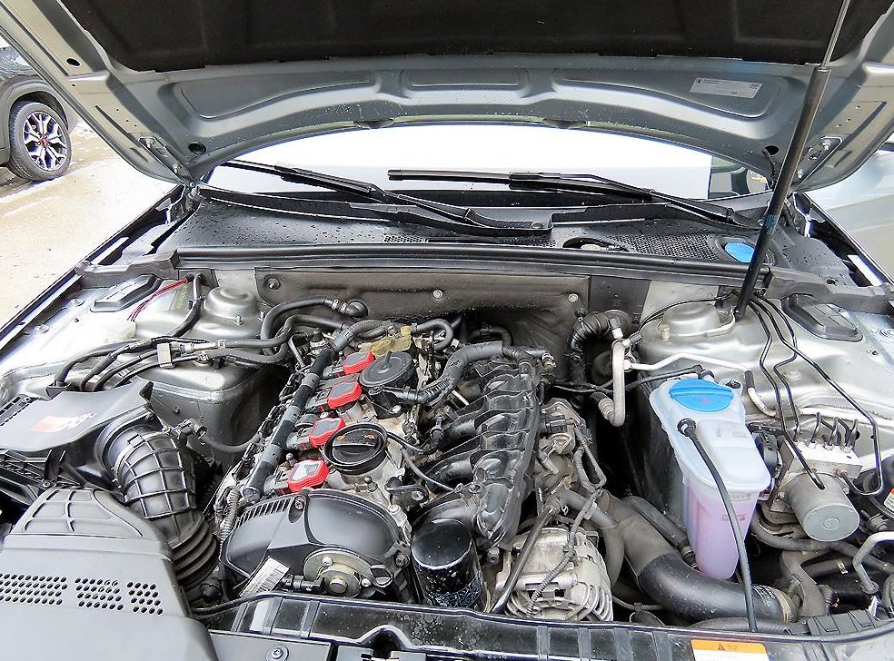 아우디 A4 2.0 TFSI 콰트로 사진 18