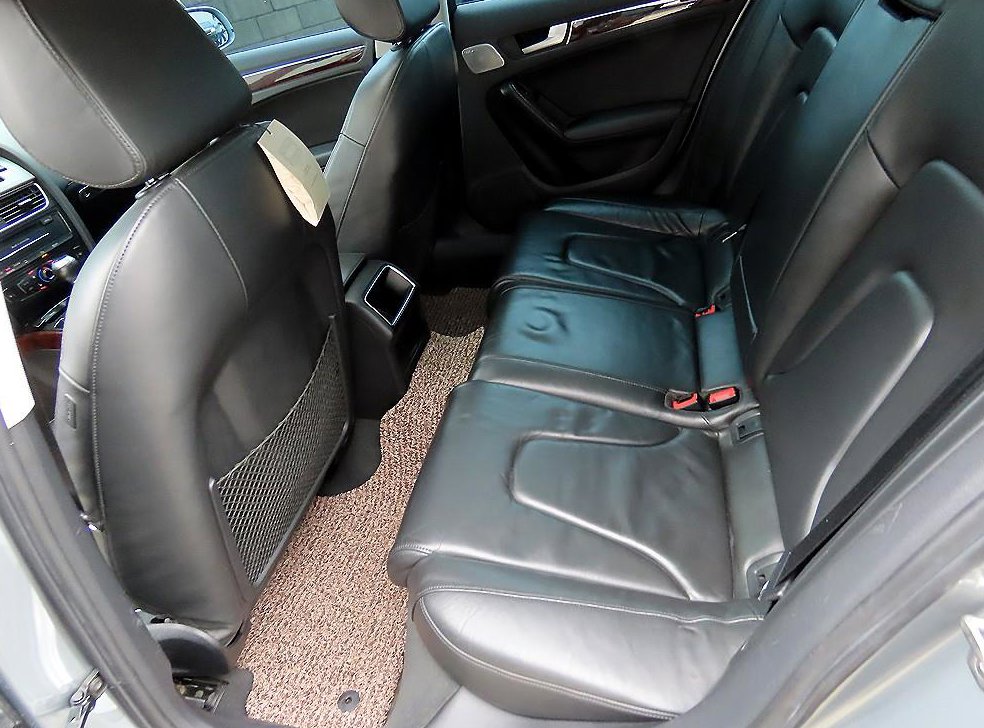 아우디 A4 2.0 TFSI 콰트로 사진 7