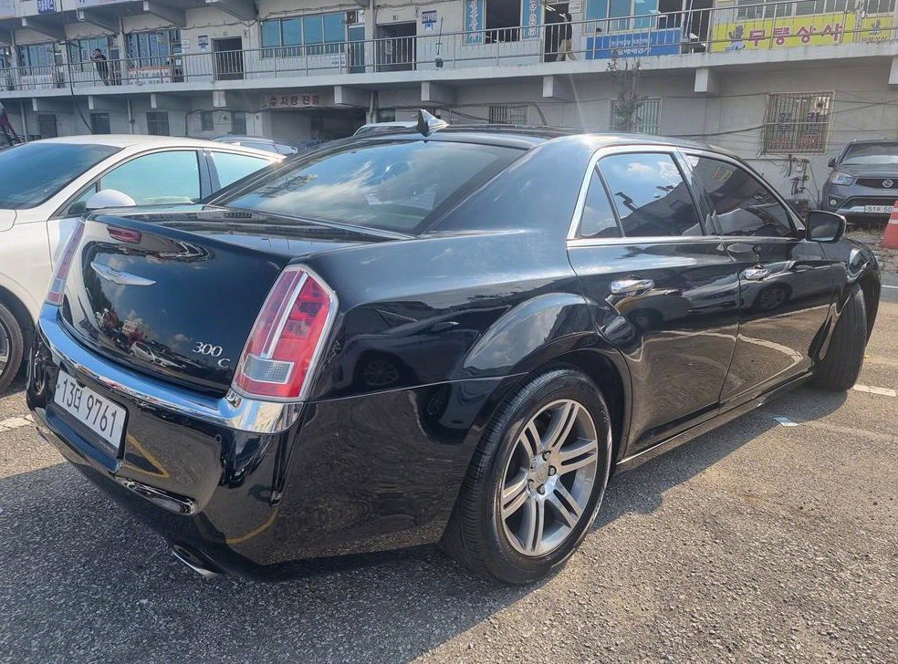 크라이슬러 300C 3.6 사진 6