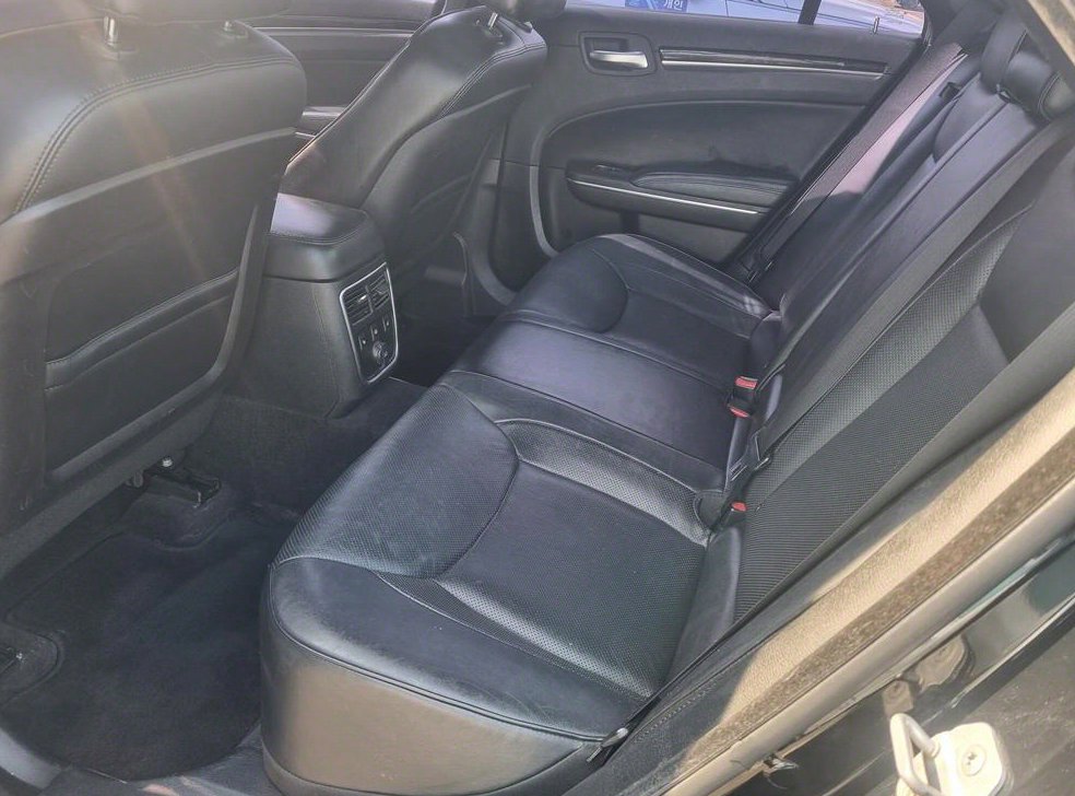 크라이슬러 300C 3.6 사진 9