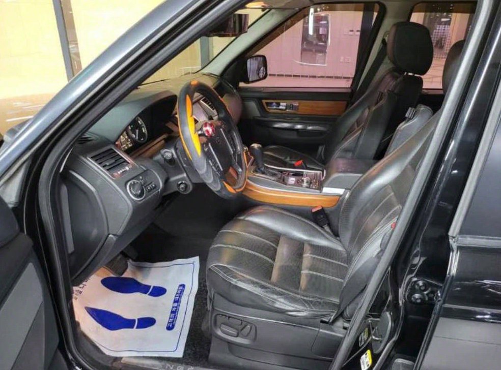 랜드로버 레인지로버 스포츠 V8 5.0 SC HSE 사진 9