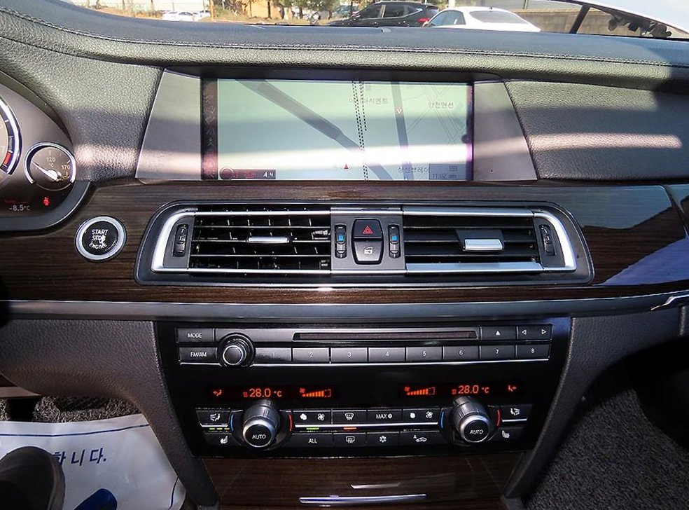 BMW 7시리즈 740 사진 13