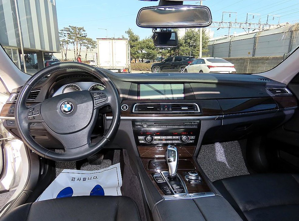 BMW 7시리즈 740 사진 7