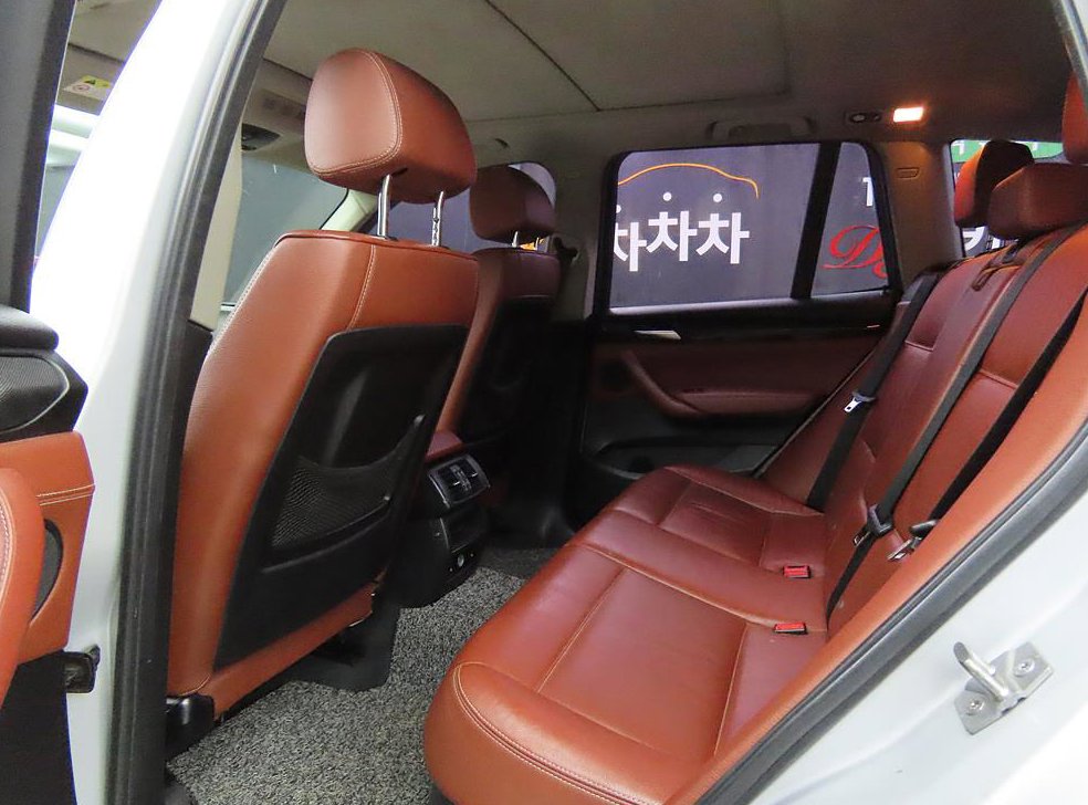 BMW X3 xDrive 20d 하이 사진 6