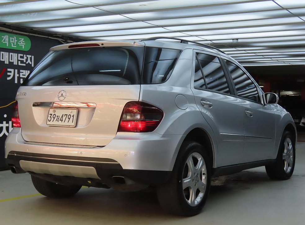 벤츠 M 클래스 ML350 사진 3