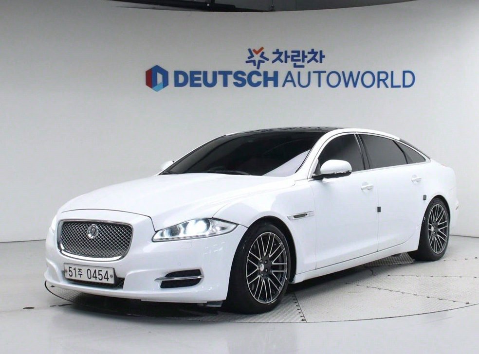 재규어 XJ 3.0 SC 사진 2
