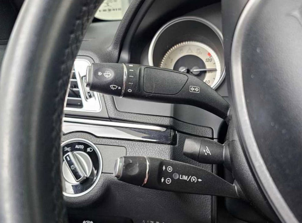 벤츠 E 클래스 E200 쿠페 사진 16
