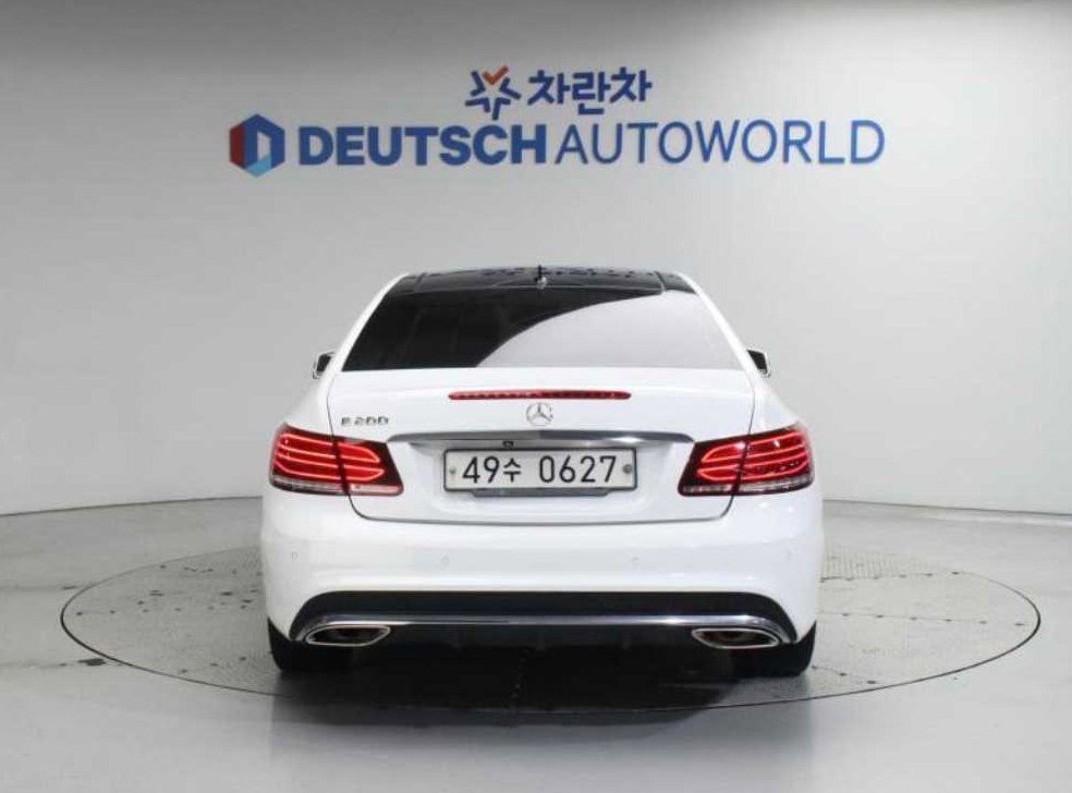 벤츠 E 클래스 E200 쿠페 사진 5