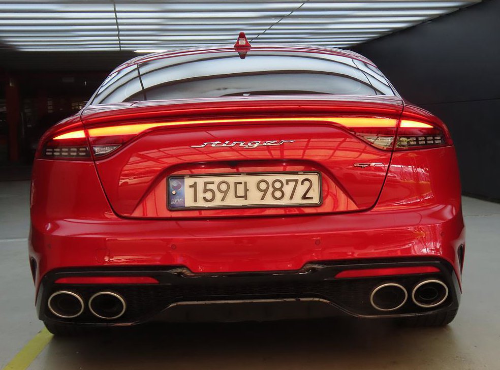 기아 스팅어 2WD 3.3 GT 사진 4