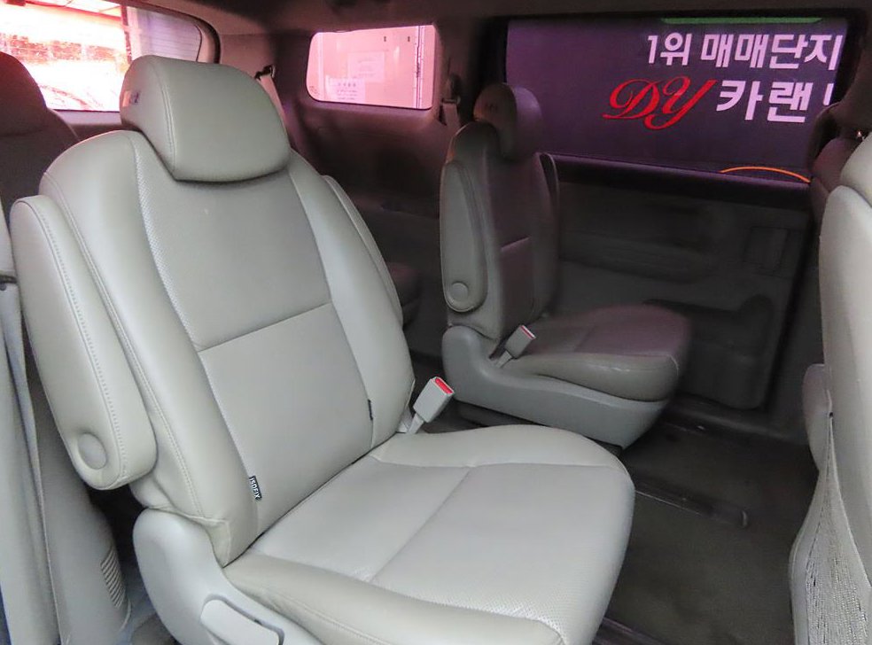 기아 카니발 디젤 9인승 럭셔리 사진 6