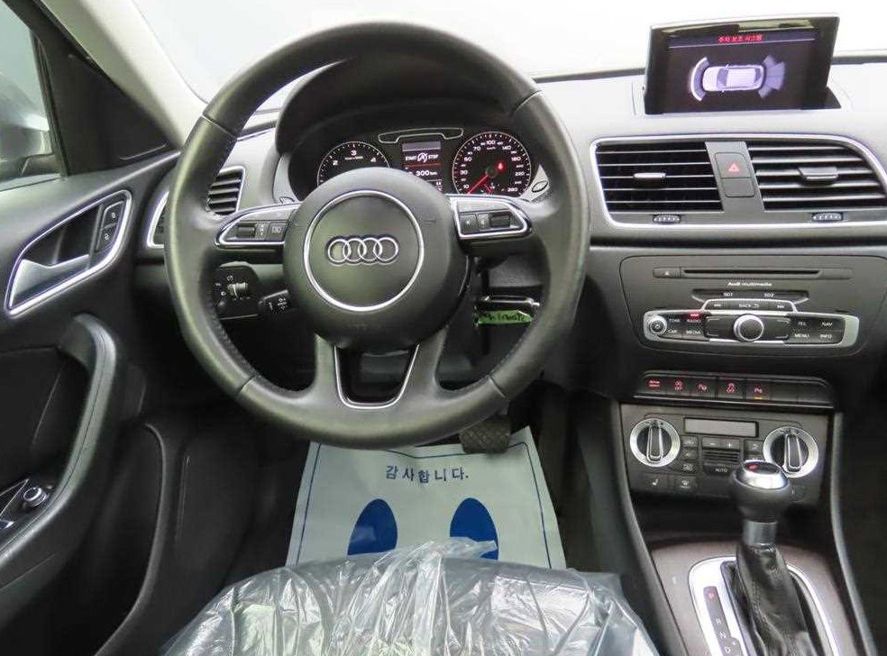 아우디 Q3 2.0 TDI 콰트로 사진 6
