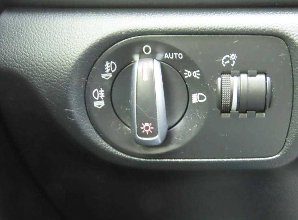 아우디 Q3 2.0 TDI 콰트로 사진 9