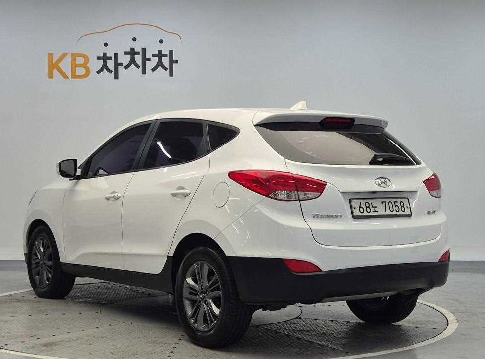 현대 투싼 디젤(E-VGT)2WD 사진 2